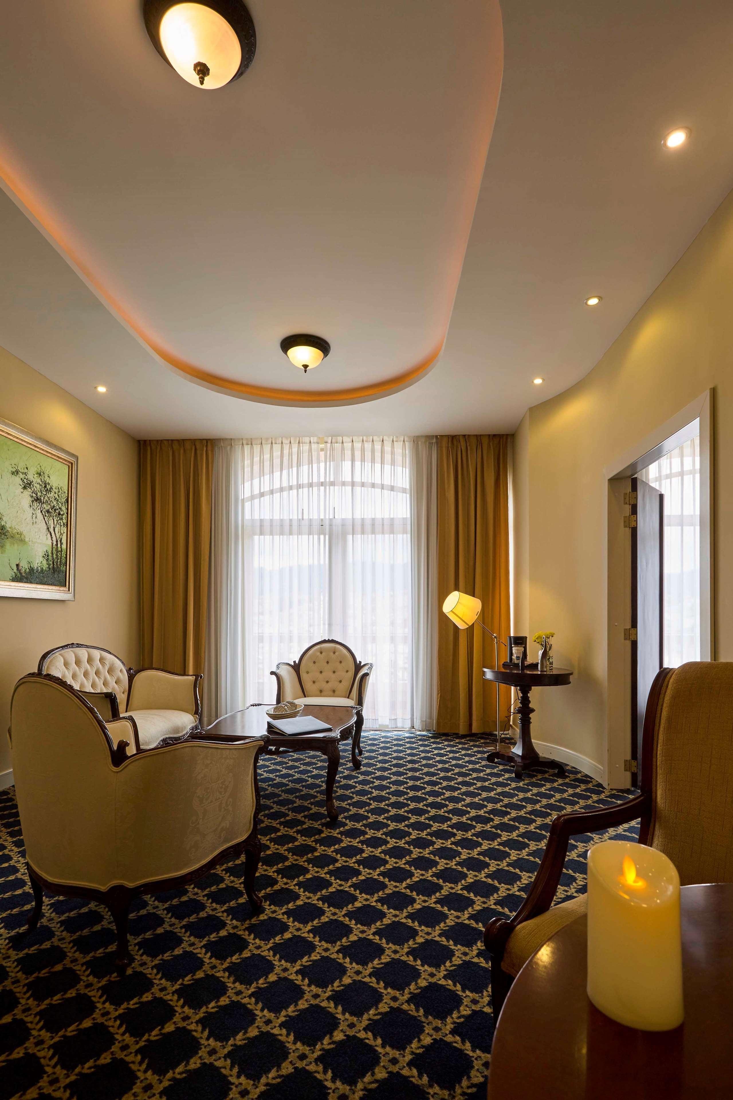 Sonesta Hotel Loja Ngoại thất bức ảnh